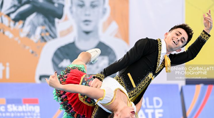 Nuestras Parejas Danza realizan sus Style Dance en el Mundial de Colombia